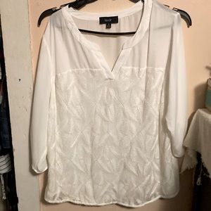 Women’s off-white three-quarter sleeve blouse